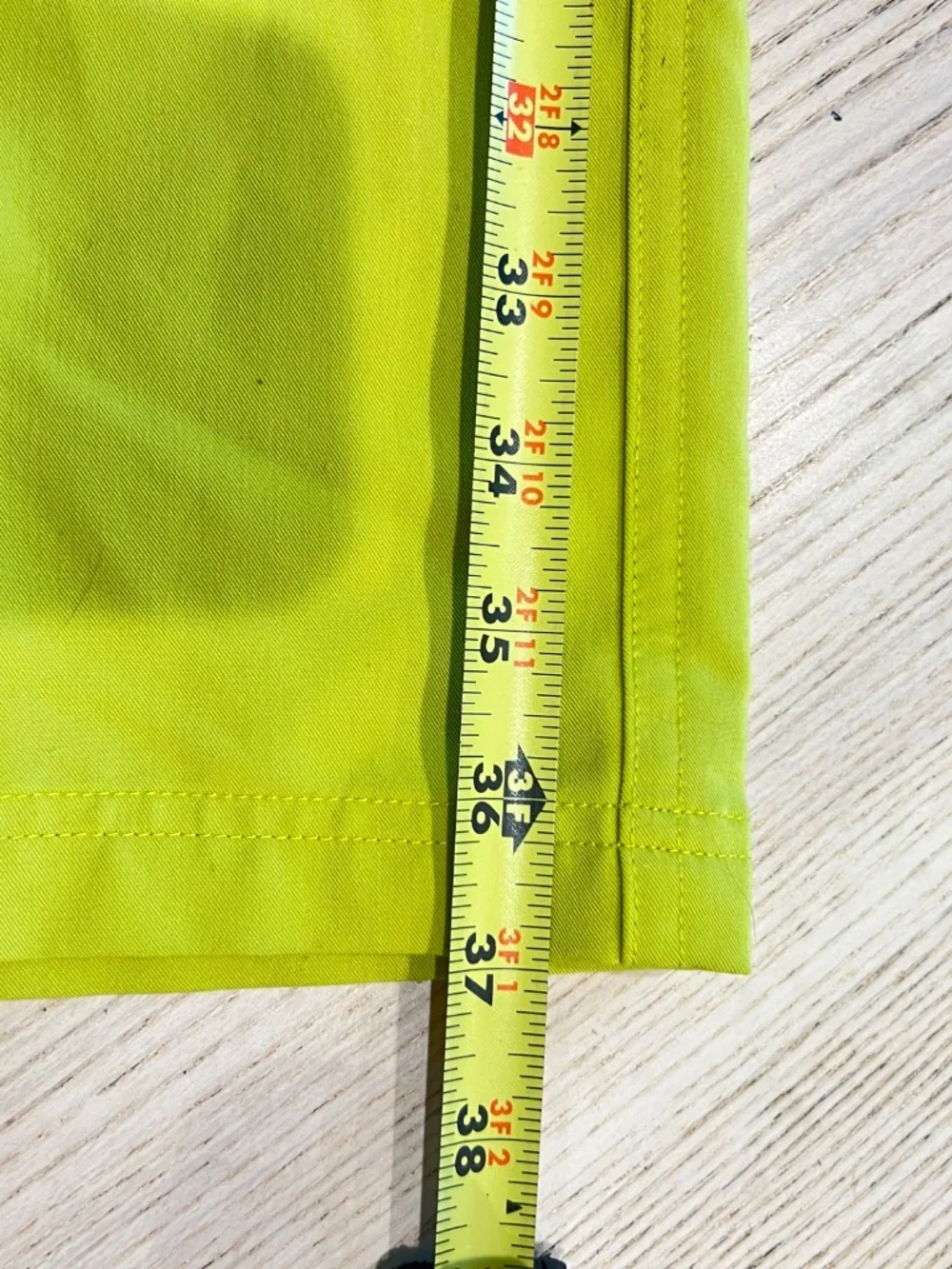 FIGS Men Small Short Cairo Cargo Scrub Pants Neon Yellow TM3001S medical uniform